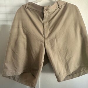 Men’s khaki shorts. Size 42 waist.